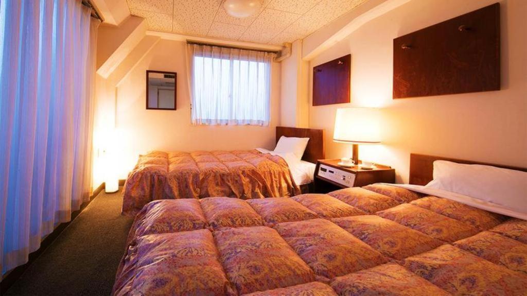 Hotel Town Honmachi Kōchi Екстериор снимка