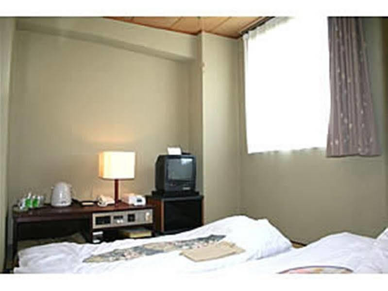 Hotel Town Honmachi Kōchi Екстериор снимка